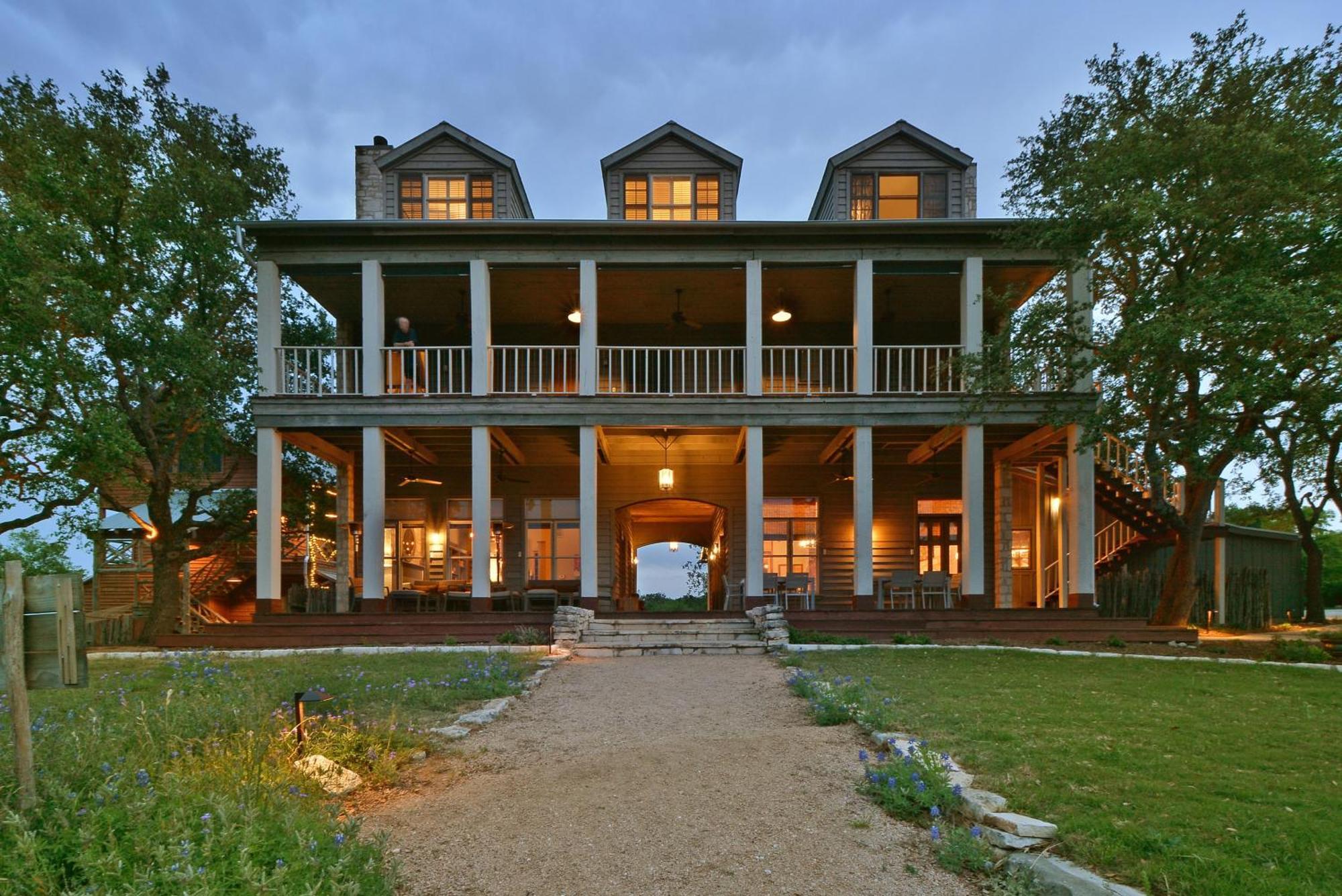 Sage Hill Inn & Spa Kyle Exterior photo